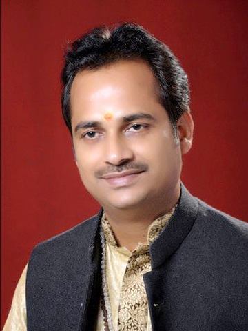 Astrologer Dr.Sunil Kumar Tripathi